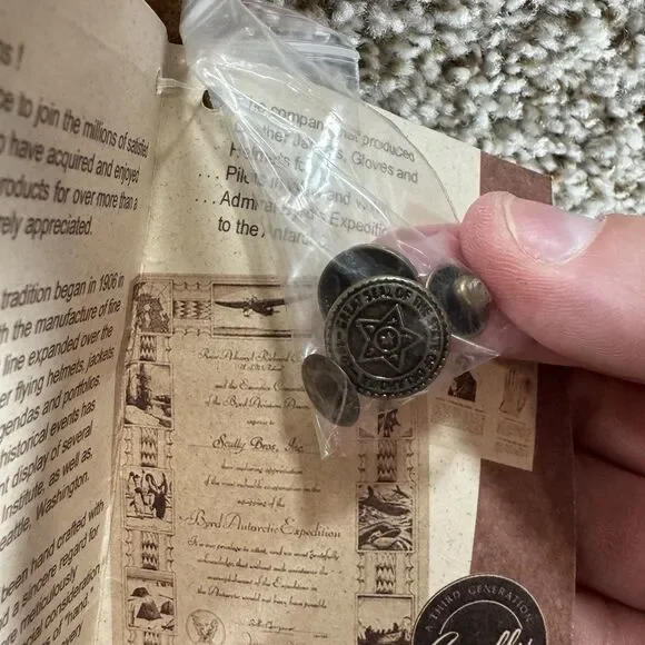 Scully Vest Suede Leather Men Large Tan Western Bourbon Snap Front New With Tags - Picture 8 of 16